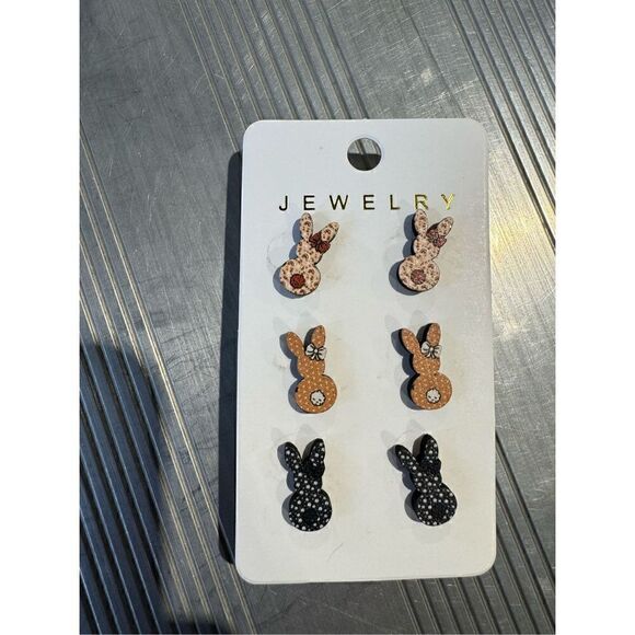 New boutique Easter earrings - Picture 2 of 3